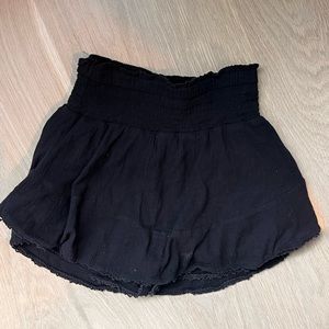 black xs aeropostale skirt with built-in shorts